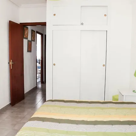 Apartament Naufragos Beach
